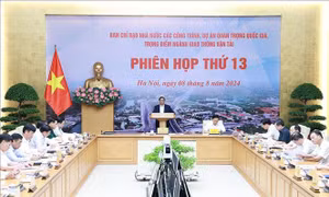 Thủ tướng: Phát triển hạ tầng, vừa tạo không gian phát triển, vừa thúc đẩy tăng trưởng