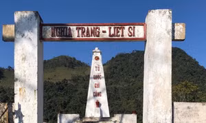 Nhớ thương tháng bảy
