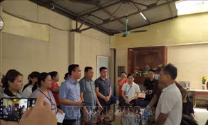 Hỗ trợ gia đình nạn nhân vụ cháy ở ngõ Thổ Quan, Hà Nội