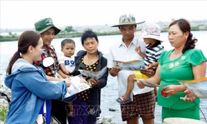 Tiếp cận bao trùm chính sách để giải quyết các thách thức trong công tác dân số và phát triển