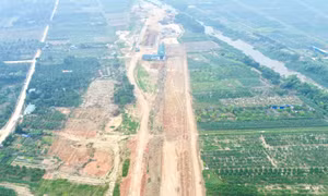 Dự kiến đấu giá khoảng 500 thửa đất đón đầu dự án đường Vành đai 4