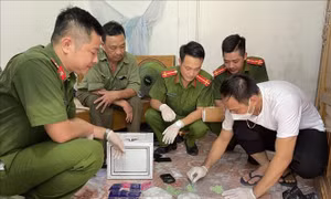 Thanh Hóa: Triệt phá tụ điểm mua bán ma túy, thu giữ gần 3 kg ma túy