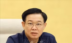 Ban Chấp hành Trung ương Đảng đồng ý để đồng chí Vương Đình Huệ thôi giữ các chức vụ