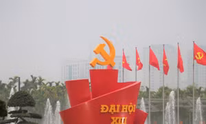 Tăng cường hơn nữa niềm tin của nhân dân đối với Đảng, Nhà nước