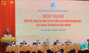 Cần phải đặt môi trường vào vị trí trung tâm để phát triển bền vững