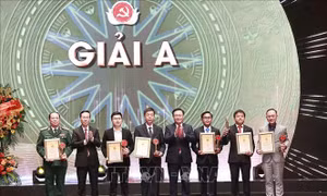 Giải Búa liềm vàng lần thứ VII: Tiếp tục chuyển tải yêu cầu của Đảng, mong muốn của nhân dân