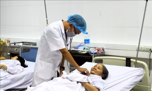 Ba người bị ngộ độc khí do đốt than sưởi ấm ở Nghệ An đã qua cơn nguy kịch