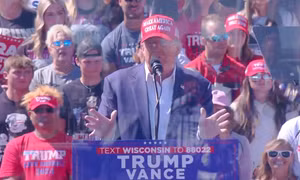 Video ông Trump tiếp tục bày tỏ thái độ sau khi tổng thống Nga nói ủng hộ bà Harris