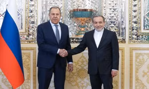 Iran đảm bảo cho một nước uỷ viên thường trực HĐBA được tự do đi lại qua eo biển Hormuz