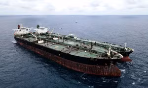 WSJ: Mỹ cân nhắc thu giữ các tàu chở dầu Iran để gia tăng sức ép lên Tehran