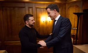 Tổng thống Zelensky đáp trả tuyên bố của lãnh đạo Mỹ liên quan tới vấn đề lãnh thổ Ukraine