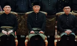 Nội các mới của Malaysia tuyên thệ nhậm chức