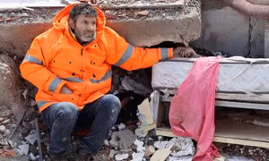 Những hình ảnh nhói lòng sau trận động đất kinh hoàng ở Thổ Nhĩ Kỳ và Syria