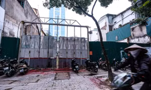 Kỳ án chuyển nhượng 'đất vàng' phố Bà Triệu: Hoãn xử vì vắng nhân chứng quan trọng