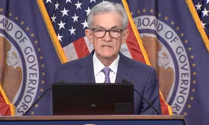 Fed giữ nguyên lãi suất cơ bản, dự báo sẽ cắt giảm một lần trong năm 2024
