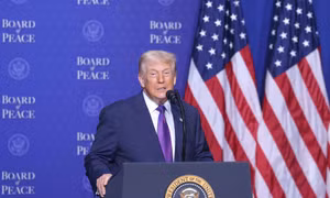 Tổng thống Trump đặt hạn chót cho thỏa thuận với Iran ở lễ khai mạc Hội đồng Hòa bình về Gaza