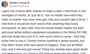 Tổng thống Trump cảnh báo Iran ‘hành động ngay trước khi quá muộn’