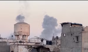 Israel ồ ạt không kích Gaza làm hàng chục người chết sau cáo buộc Hamas vi phạm lệnh ngừng bắn