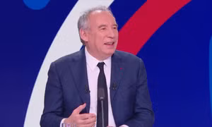 Thủ tướng Pháp François Bayrou công bố Nội các mới cố gắng tìm kiếm sự cân bằng