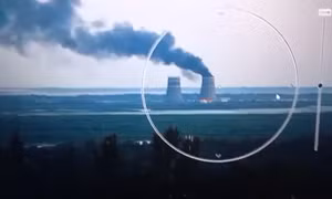 Xung đột Nga-Ukraine: Video cháy tại nhà máy điện hạt nhân lớn nhất châu Âu