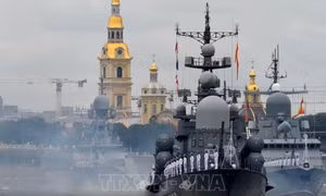 Liên bang Nga lần đầu hủy lễ duyệt binh Ngày Hải quân thường niên tại St. Petersburg