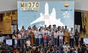 Thân nhân người gặp nạn vụ MH370 tưởng niệm 10 năm ngày máy bay mất tích
