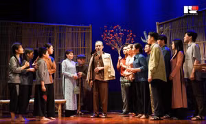 Chủ tịch Hồ Chí Minh - nguồn cảm hứng bất tận cho sân khấu Việt