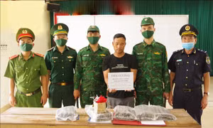 Ngăn chặn vụ vận chuyển trái phép vật liệu nổ để khai thác hải sản