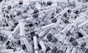 Mặt trái của chương trình tiêm vaccine ngừa COVID-19