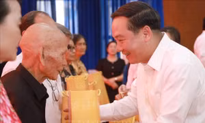 Dành nhiều nguồn lực chăm lo người có công với cách mạng