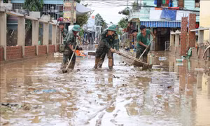 Dựng 'lá chắn thép' bảo vệ nhân dân trong thiên tai