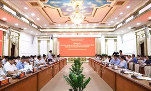 Thành phố Hồ Chí Minh siết quản lý bếp ăn tập thể và thức ăn đường phố