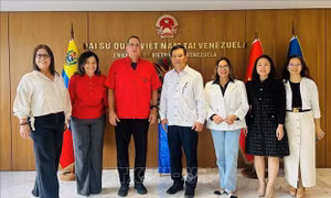 Venezuela mong muốn tăng cường hợp tác với Việt Nam