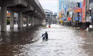 Indonesia ứng phó với lũ lụt ở Jakarta