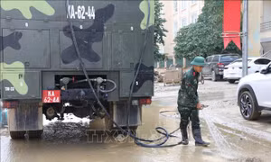 Quân đội khắc phục hậu quả bão lũ tại các kho đạn, kho xăng dầu 