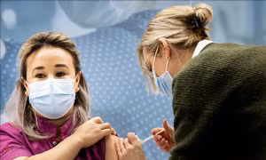 Hà Lan ngăn chặn âm mưu tấn công trung tâm tiêm phòng ngừa COVID-19