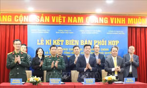Hà Nội: Hợp tác với doanh nghiệp để phục vụ người dân tốt hơn