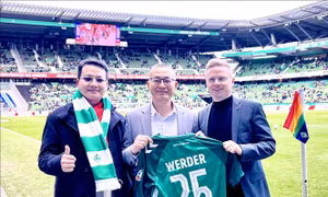 Werder Bremen muốn tăng cường hợp tác đào tạo, phát triển bóng đá tại Việt Nam