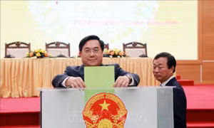 Tạo đột phá về thể chế, khơi thông nguồn lực phát triển