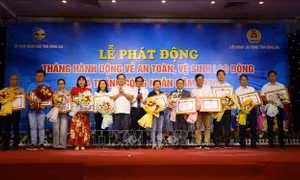Huy động nguồn lực để kịp thời tri ân người lao động có thành tích xuất sắc