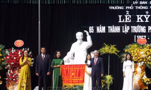 Trường phổ thông Vùng cao Việt Bắc: Nơi 'chắp cánh' cho học sinh dân tộc thiểu số 