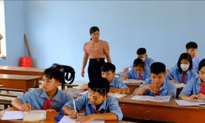 Nghệ An: Chỉ đạo xử lý vướng mắc trong việc sáp nhập trường học ở huyện Anh Sơn
