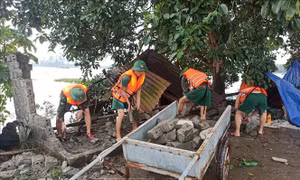 Phú Thọ khẩn trương khắc phục hậu quả, sớm ổn định đời sống người dân