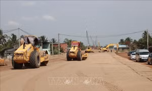Đẩy nhanh việc triển khai các công trình, dự án trọng điểm ngành Giao thông