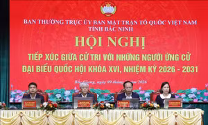 Phó Chủ tịch Thường trực Quốc hội Đỗ Văn Chiến và các ứng cử viên tiếp xúc cử tri tại tỉnh Bắc Ninh