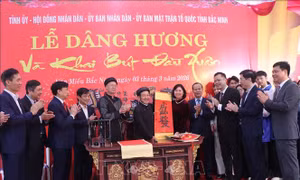 Tôn vinh đạo học, truyền thống văn hóa khoa bảng