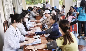 Đổi mới truyền thông chính sách, đưa y tế đến gần dân