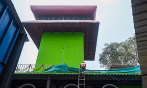 Thủ đô của Ấn Độ vận hành tháp lọc bụi cao 25 m với 40 quạt gió khổng lồ 