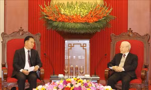 Tổng Bí thư tiếp Đoàn đại biểu cấp cao Văn phòng Trung ương Đảng Nhân dân Cách mạng Lào