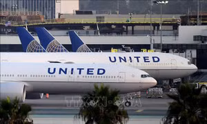 United Airlines thắng vụ kiện quy định tiêm vaccine ngừa COVID-19